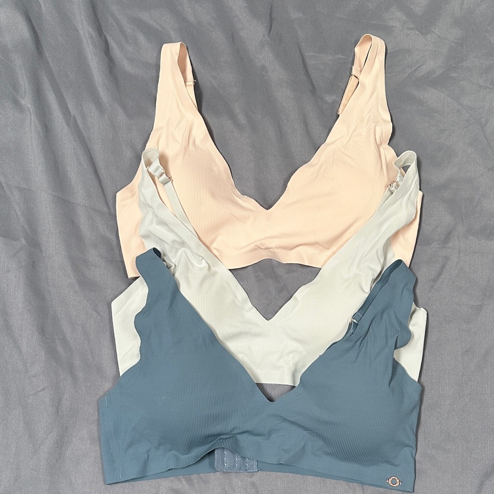 NWOT Danskin Seamless Bralette Trio - Blue, Cream, peach